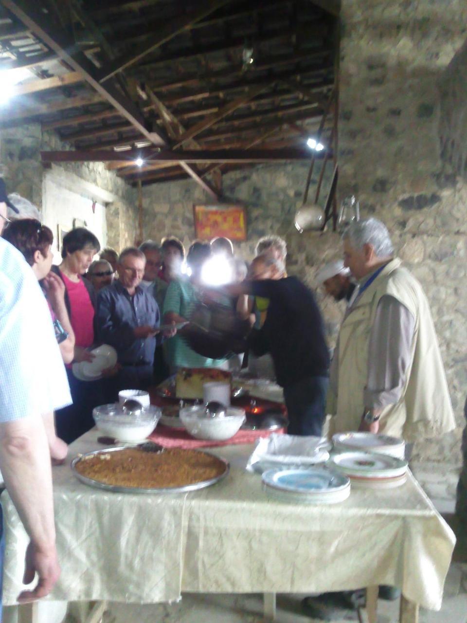 Trajan Guest House Al-Mughayer 외부 사진